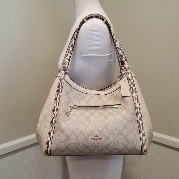 Like NEW Coach Exotic Signature Kristy Bsg - Picture 7 of 13